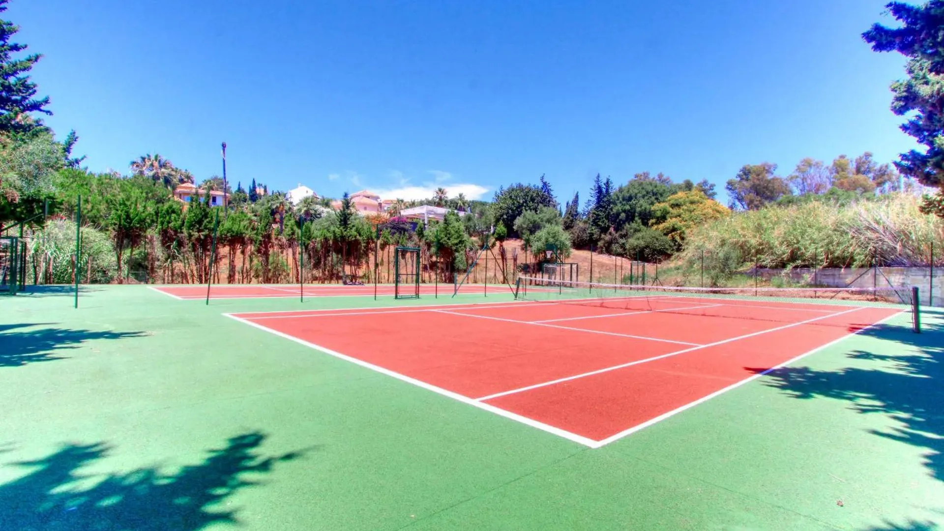 Apartment 1039 Beach Front 2 Line Penthouse Marbella