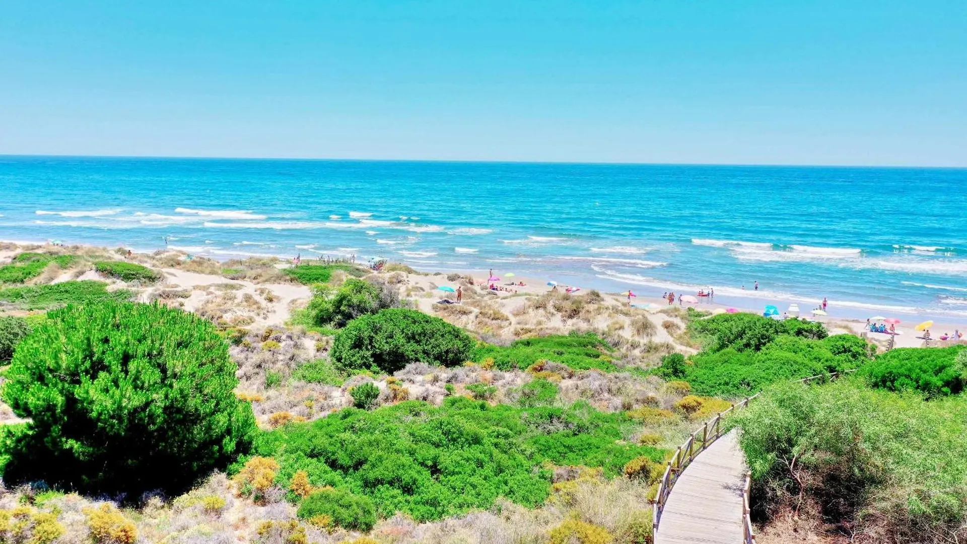 1039 Beach Front 2 Line Penthouse Marbella