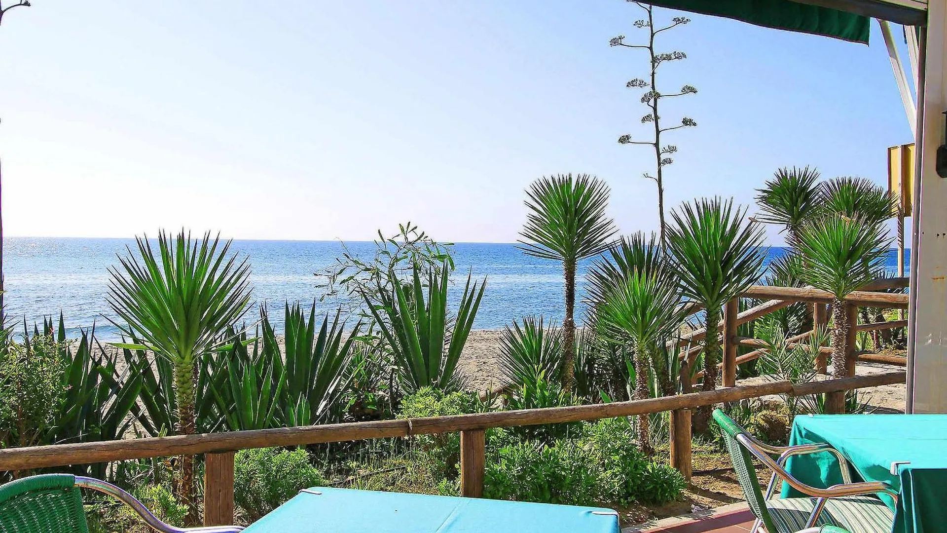 Apartment 1039 Beach Front 2 Line Penthouse Marbella