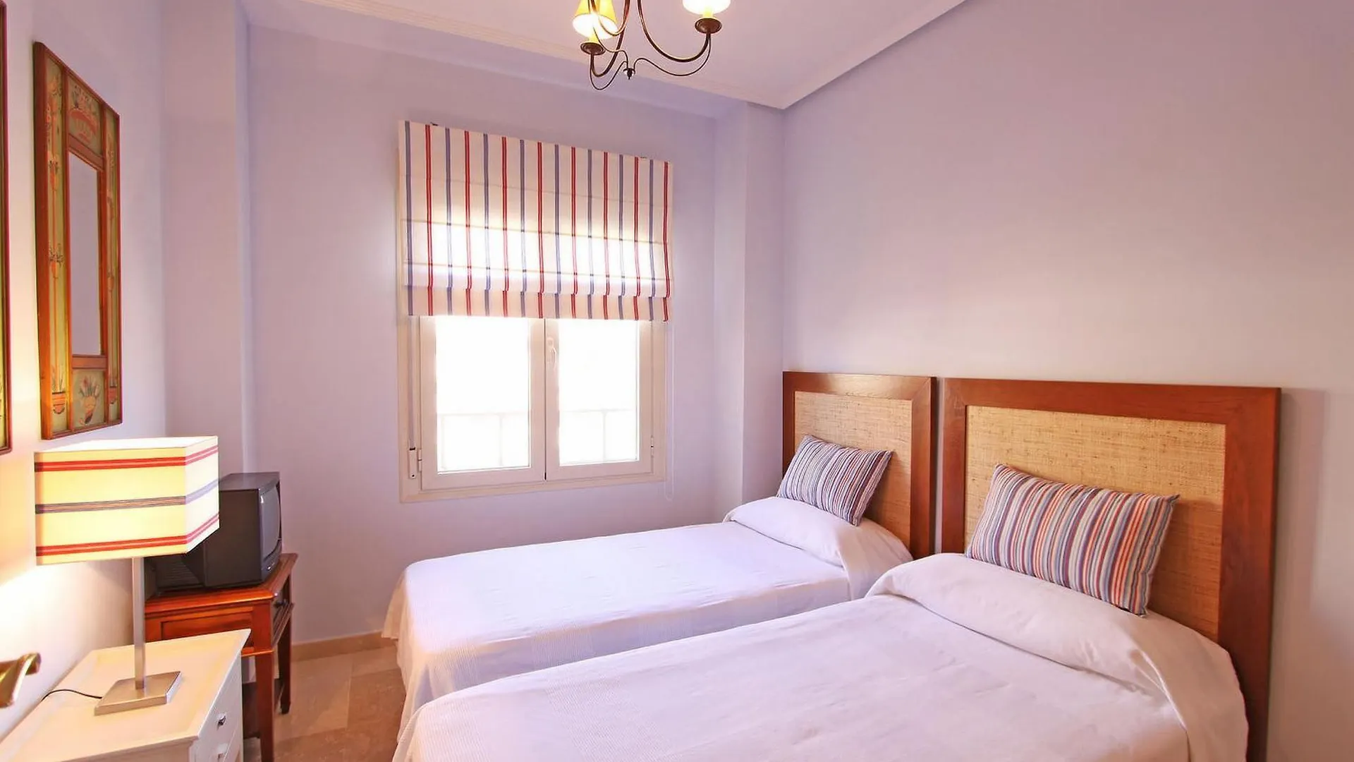 1039 Beach Front 2 Line Penthouse Apartment Marbella